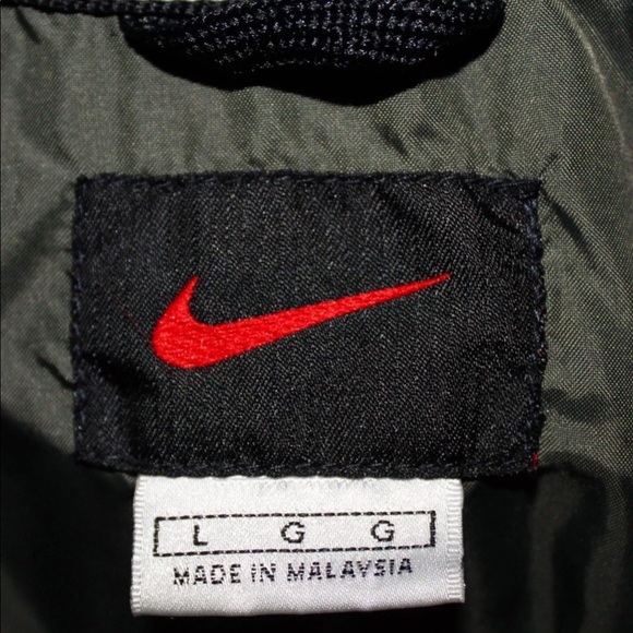 Nike windbreaker - Picture 3 of 5